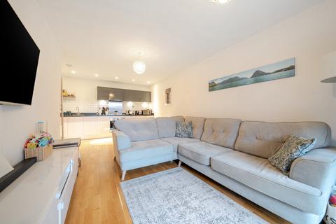 2 bedroom apartment for sale, Arla Place, Ruislip