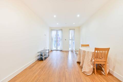 Flat 18, Aylesbury House Hatton Road, Wembley, HA0 1QW