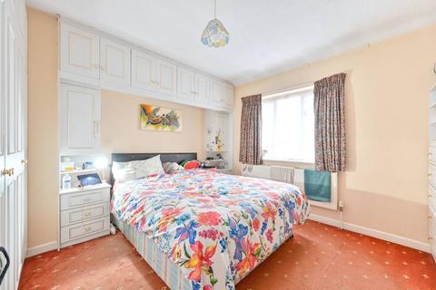 undefined, Lyon Park Avenue, Wembley, HA0