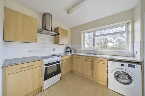 2 bedroom maisonette for sale, High Wycombe,  Poets Corner,  Buckinghamshire,  HP11