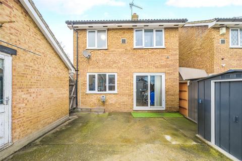 17 Ingleside, Colnbrook, Slough, SL3 0PD