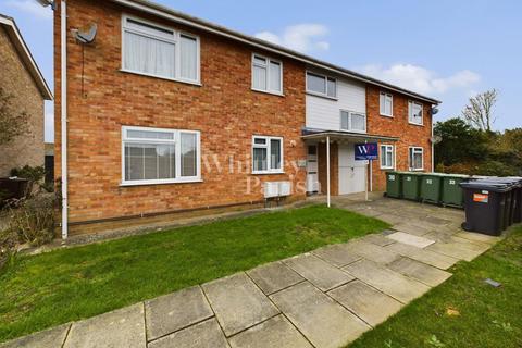 2 bedroom flat for sale, Jennings Way, Diss