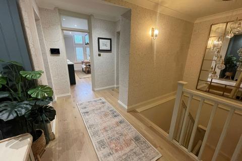 13 Chadwick Manor, Knowle, Solihull, B93 0AT