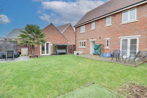 4 bedroom detached house for sale, Terlings Avenue, Gilston, Harlow, CM20