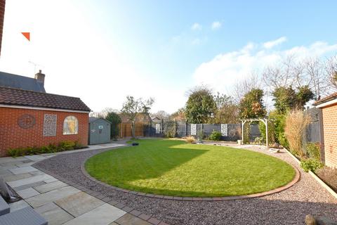 undefined, Thorrington Road, Little Clacton