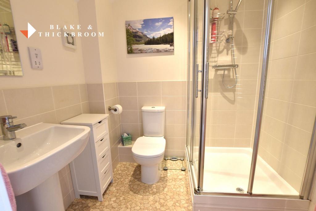 En suite shower room