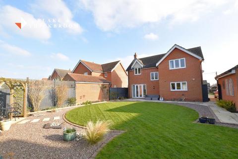 3 bedroom detached house for sale, Thorrington Road, Little Clacton, CO16 9ES