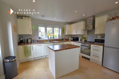3 bedroom detached house for sale, Thorrington Road, Little Clacton, CO16 9ES