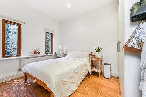 1 bedroom flat for sale, Liverpool Road, Islington, N1