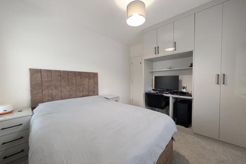 5 Beck View Way, Shipley, BD18 2FB