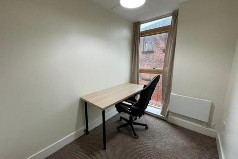 2 bedroom house to rent, Rockingham Street, Sheffield