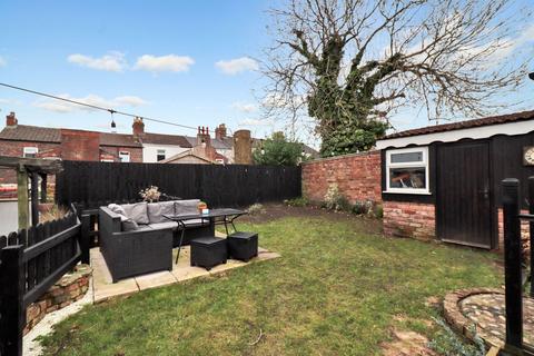 20 Bromborough Road, Wirral, CH63 7LB