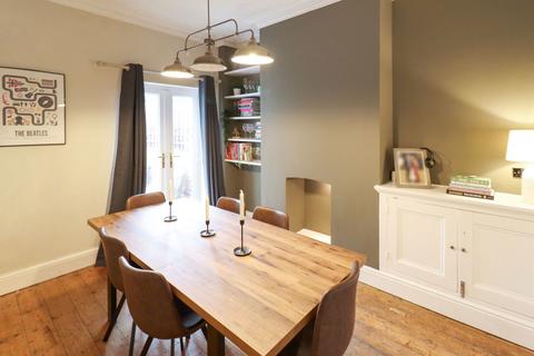 20 Bromborough Road, Wirral, CH63 7LB