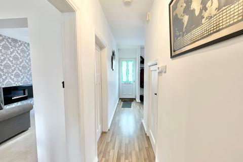 25 Arkwright Street, Gateshead, NE8 4TY