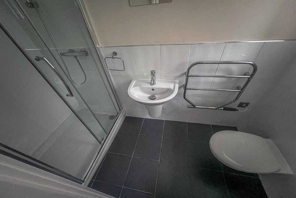 Flat 1