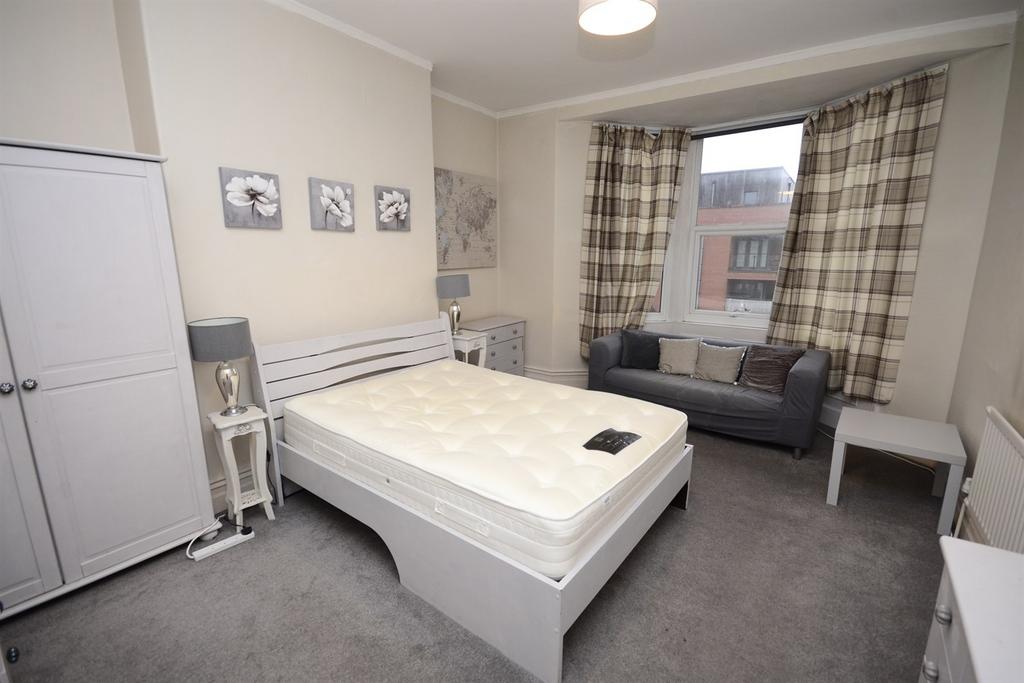 Front Bedroom