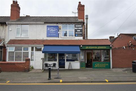 Mixed use to rent, Manchester Road, Tyldesley M29