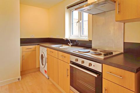 2 bedroom flat to rent, The Hedgerows, Bristol BS32