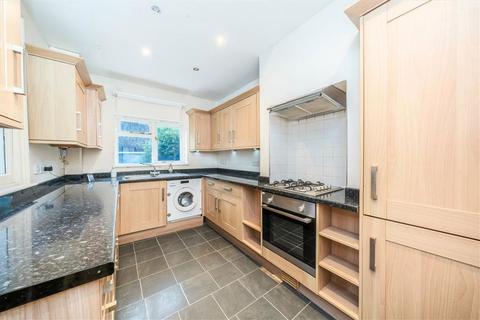 112 Leahurst Road, London, SE13 5NN