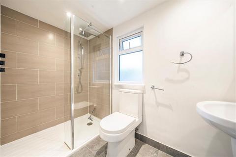112 Leahurst Road, London, SE13 5NN