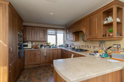 3 bedroom detached house for sale, Bairds Hill, Broadstairs, CT10