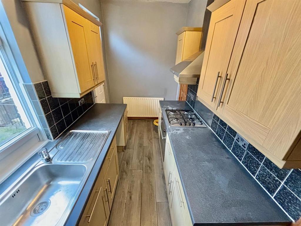 Fitted Kitchen:
