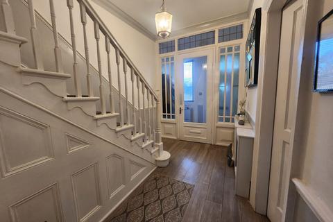 19 Pearson Lane, Bradford, BD9 6BL