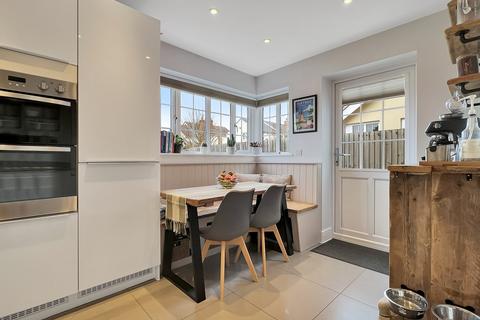 37 Berryfield Close, Tiptree, Colchester, CO5 0FQ