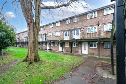 1 bedroom flat to rent, Figtree Hill, Hemel Hempstead