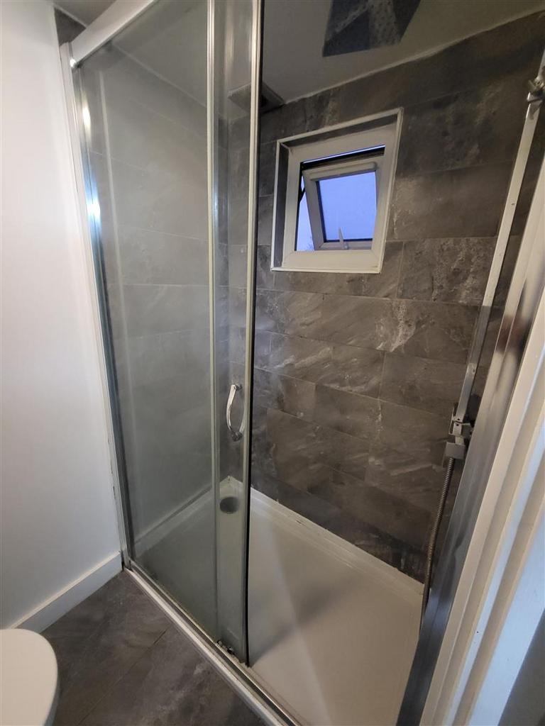 Loft Toilet/Shower