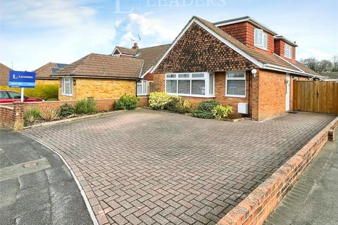 4 bedroom bungalow for sale, St. Vincent Crescent, Waterlooville, Hampshire