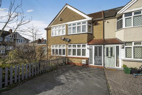 2 bedroom semi-detached house for sale, Walwyn Avenue, Bromley