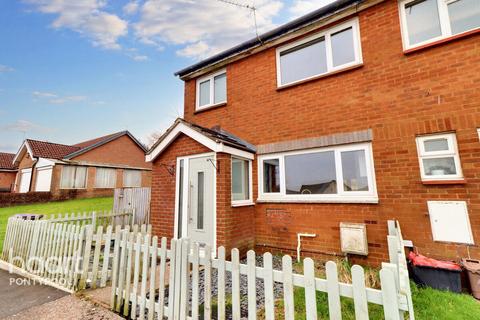 3 bedroom end of terrace house for sale, Pentwyn Terrace, Pontypool