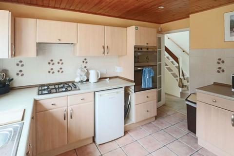 3 bedroom detached bungalow for sale, Taunton Lane, Coulsdon, CR5 1SF