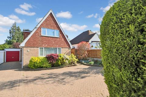 3 bedroom detached bungalow for sale, Taunton Lane, Coulsdon, CR5 1SF