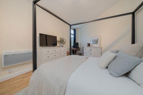 1 bedroom flat for sale, Filmer Chambers, London SW6