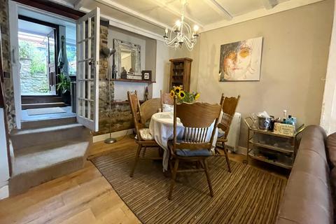 9 Harepath Road, Seaton, EX12 2RP