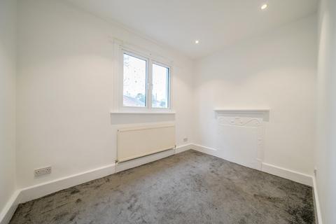100 Marvels Lane, London, SE12 9PG