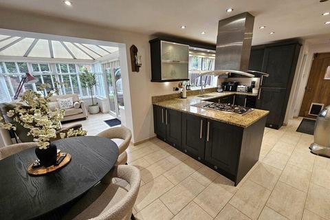 4 bedroom detached house for sale, Meadoway, Tarleton, Preston