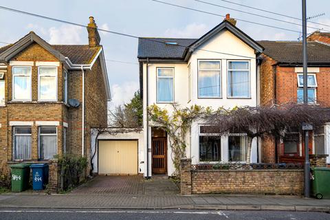 2 bedroom maisonette for sale, Canning Road, Harrow, Middlesex