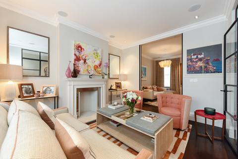 4 bedroom terraced house for sale, Redesdale Street, London SW3