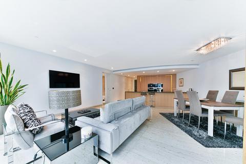 2 bedroom flat for sale, The Tower, St. Georges Wharf, Vauxhall, SW8