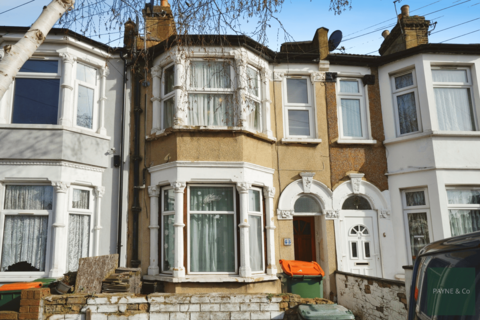 2 bedroom ground floor flat for sale, Inniskilling Road, PLAISTOW, E13