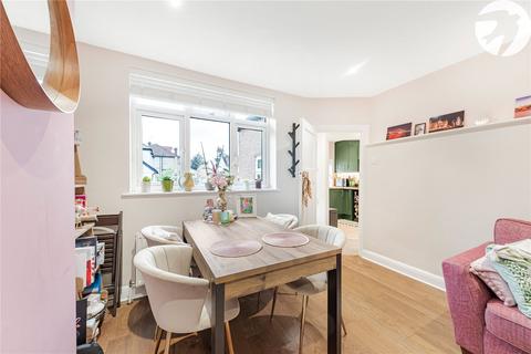 2 bedroom maisonette for sale, Dartford Road, West Dartford, Kent, DA1