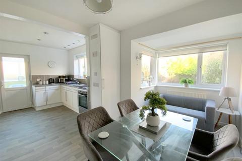 3 Balmoral Road, Cleethorpes, DN35 9ND