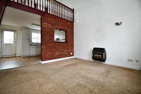 1 bedroom terraced house for sale, Peckforten Close, Bransholme, Hull