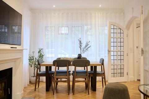 4 bedroom end of terrace house to rent, Sprimont Place, Chelsea