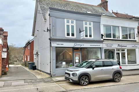 2 bedroom property for sale, High Street, Milford on Sea, Lymington, Hampshire, SO41