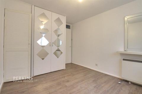 undefined, Greenford, UB6