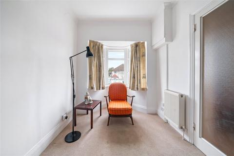 35 Upcroft Avenue, Edgware, HA8 9RA